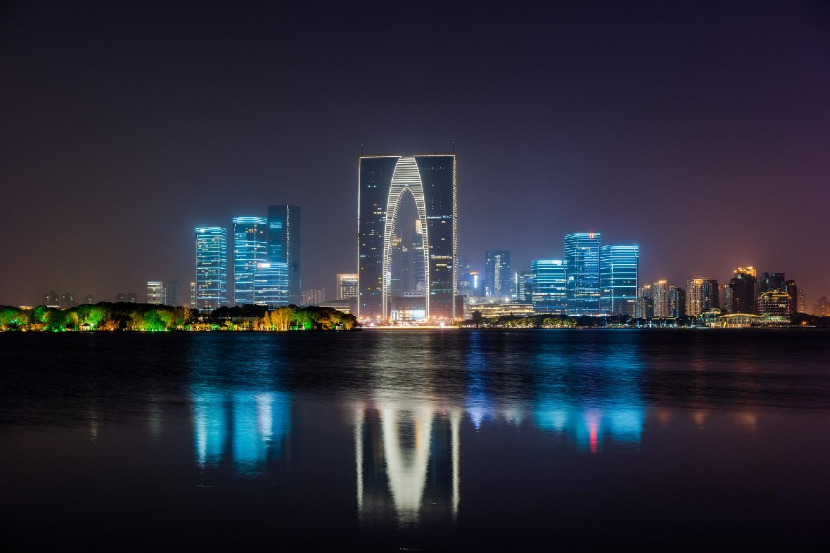 2023苏州东方之门灯光秀开放时间表(持续更新) 2023苏州东方之门灯光