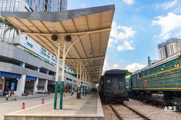 深圳铁路公园地铁站到铁路公园怎么走(有多远) 深圳铁路公园地铁站到