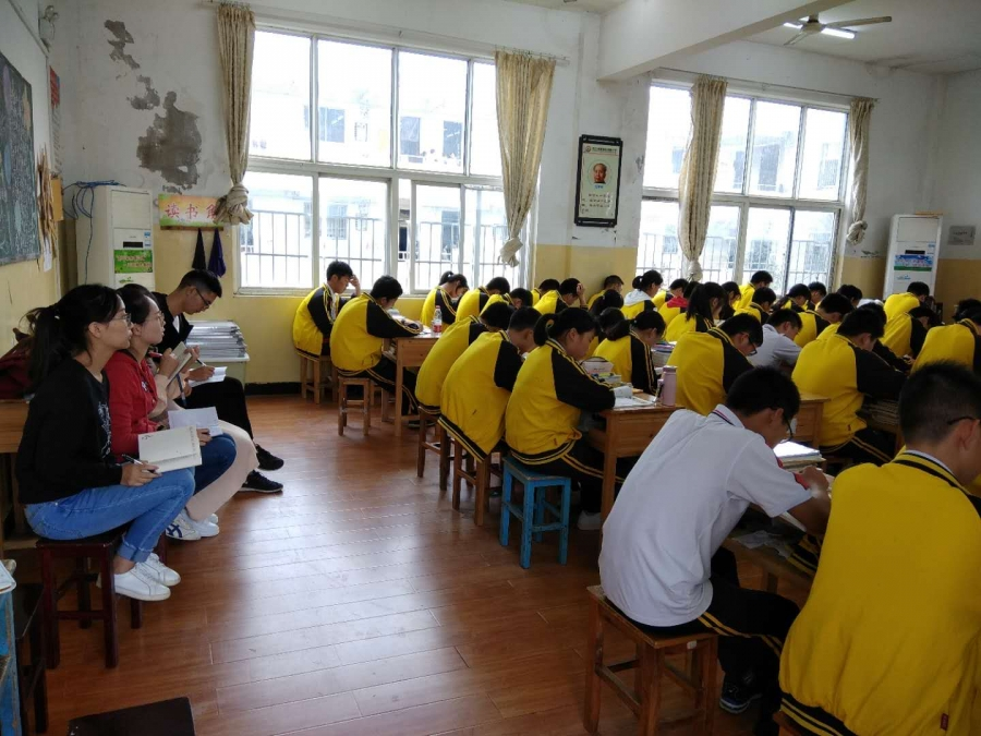 武汉市滠口中学图片 武汉市滠口中学图片