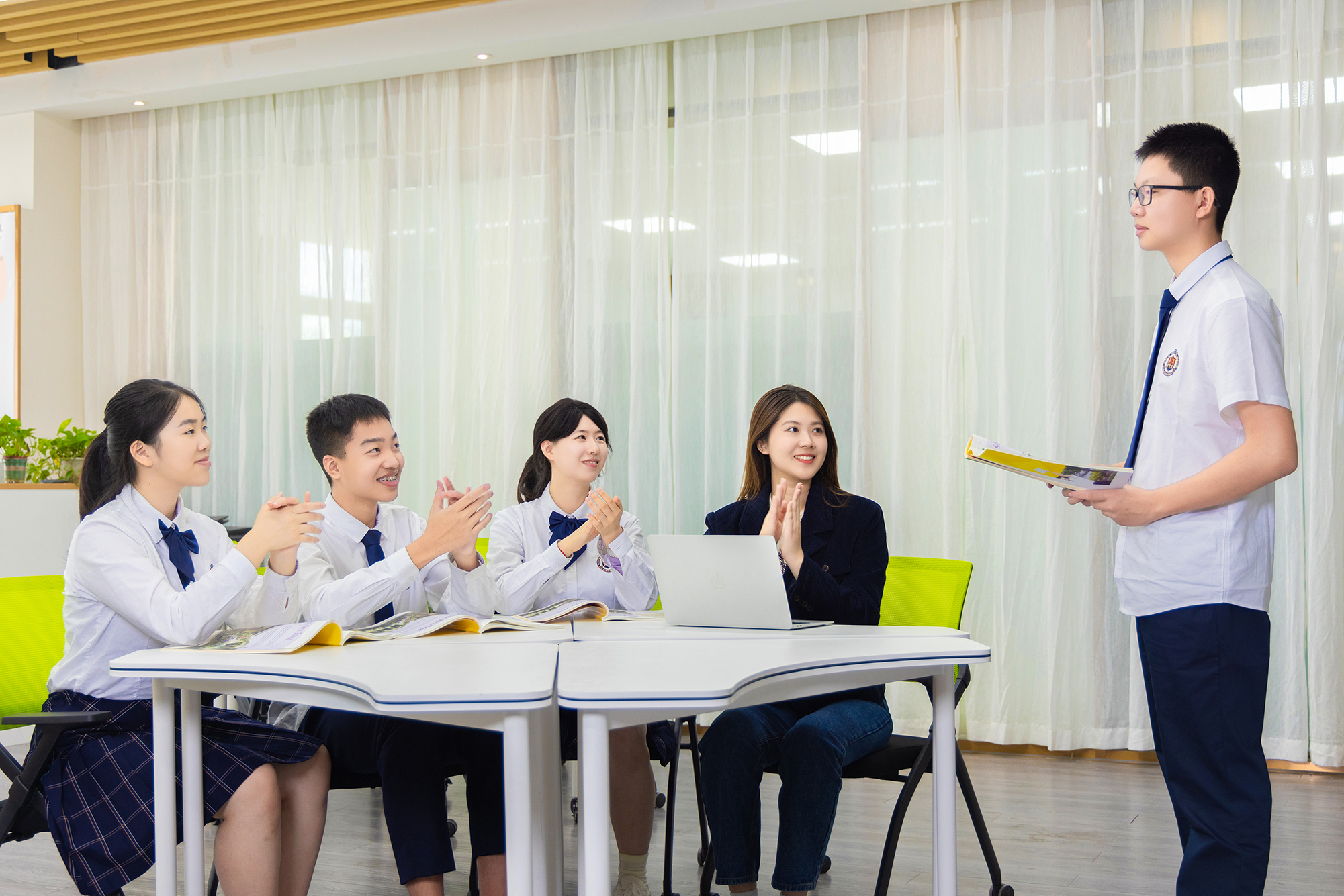 成都市锦江区嘉祥外国语高级中学有限责任公司图片